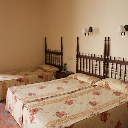 Hotel Rey Nino Ávila 外观 照片