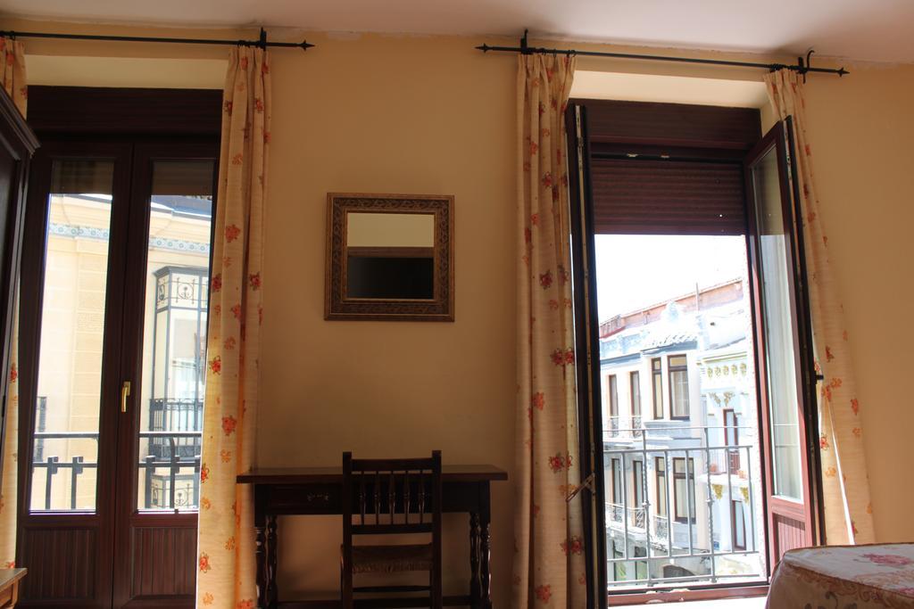 Hotel Rey Nino Ávila 外观 照片