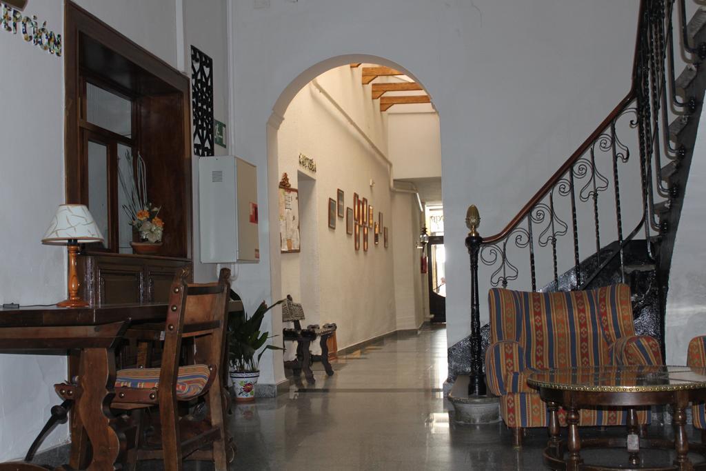 Hotel Rey Nino Ávila 外观 照片